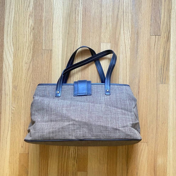 *Brand New/Never Used* Brown Maxx New York handbag with cheetah print interior - Picture 5 of 5